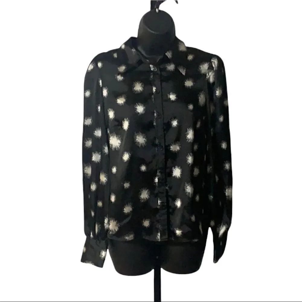Long sleeve button down blouse black white floral